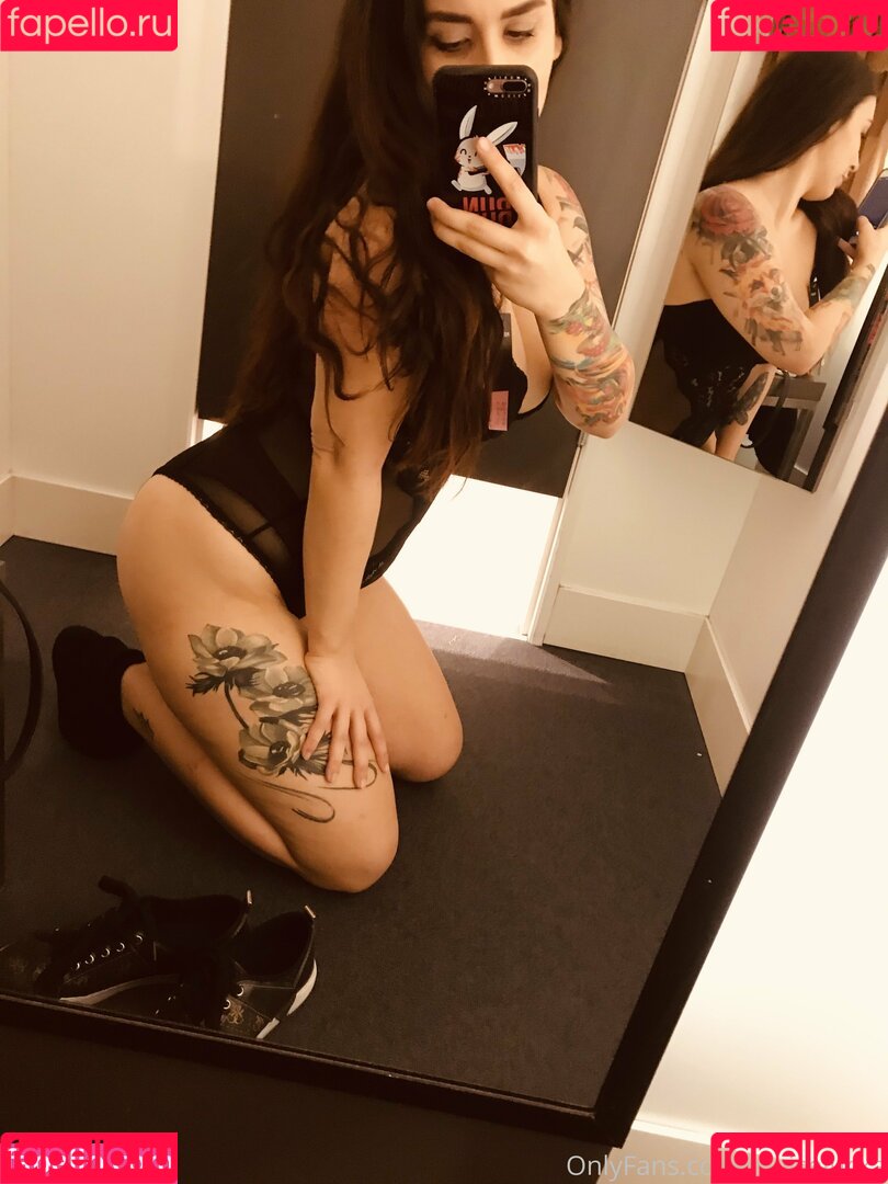 ilouisekari Onlyfans Photo Gallery 