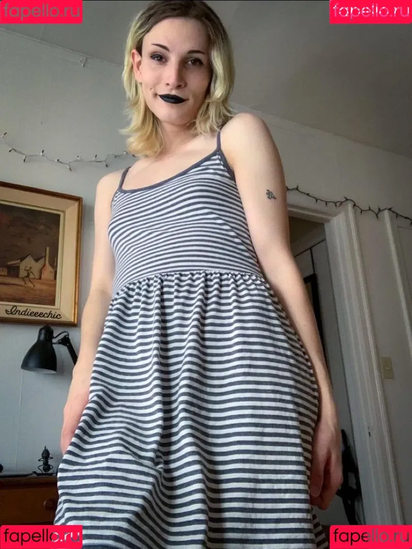 IndieChic Onlyfans Photo Gallery 