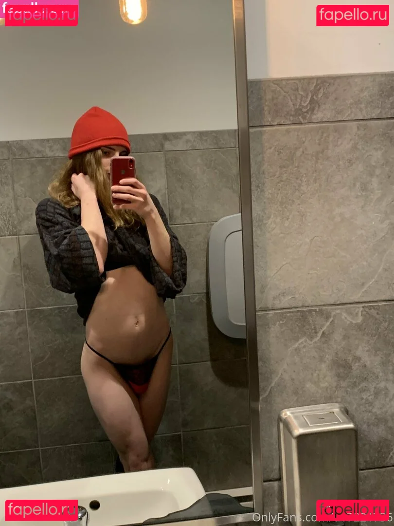 IndieChic Onlyfans Photo Gallery 