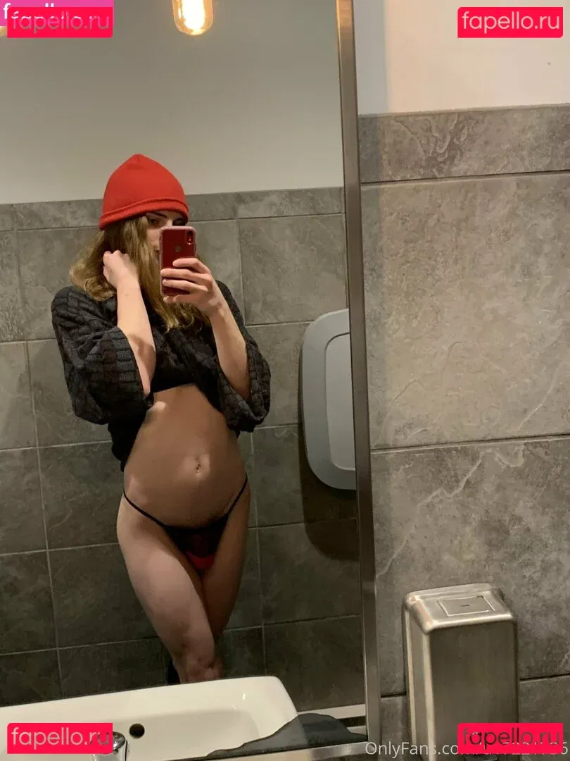 IndieChic Onlyfans Photo Gallery 