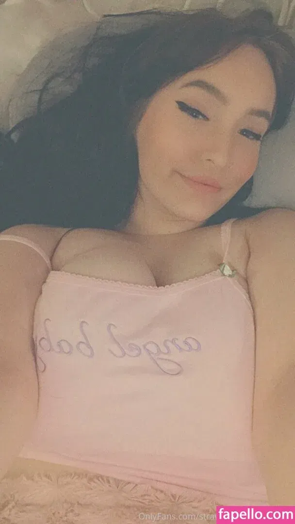 strawberryshortcakeee Onlyfans Photo Gallery 