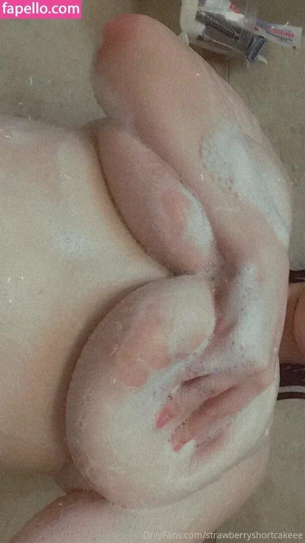 strawberryshortcakeee Onlyfans Photo Gallery 