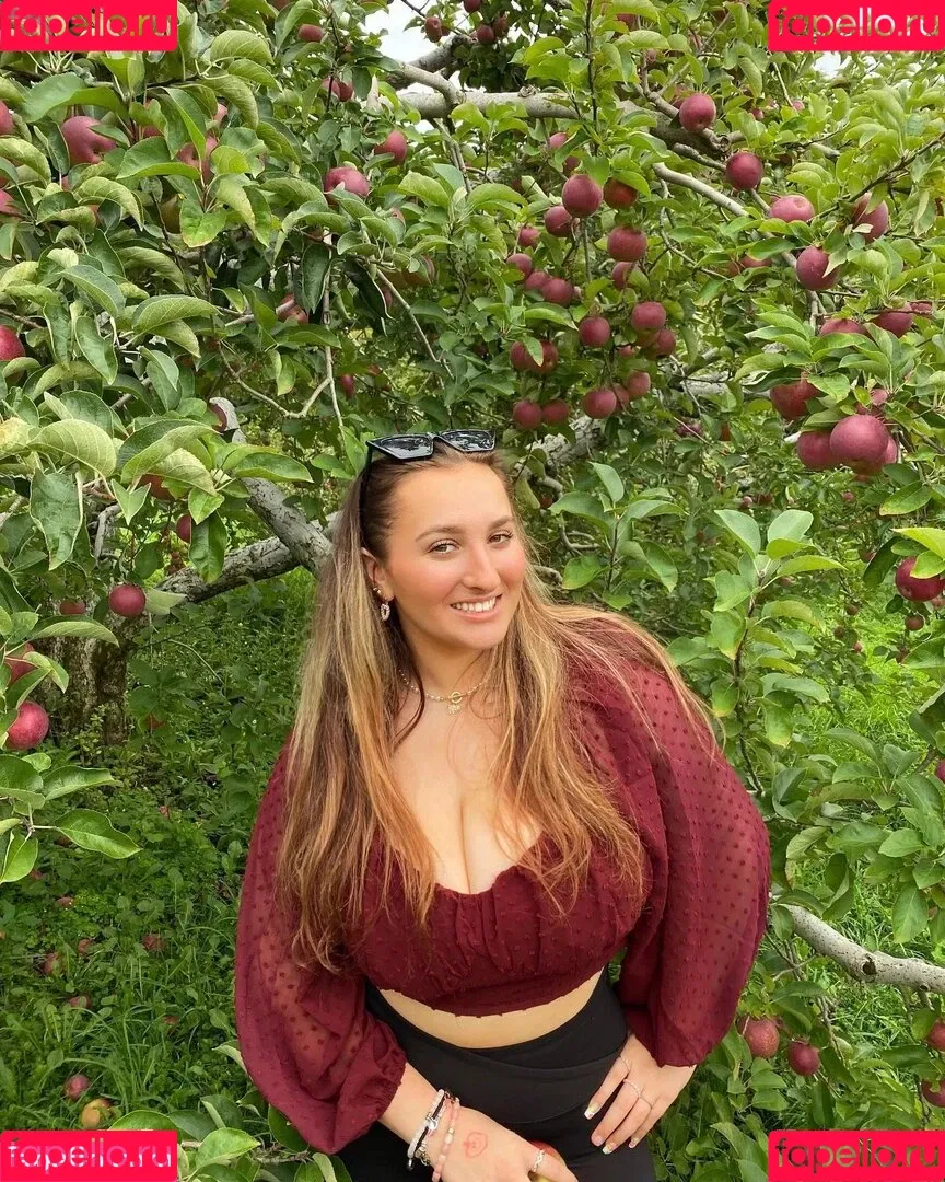 Angelina C Onlyfans Photo Gallery 