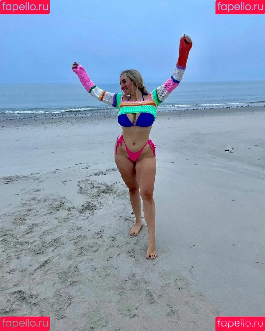 Angelina C Onlyfans Photo Gallery 