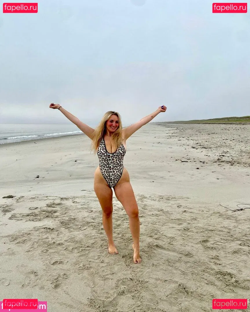 Angelina C Onlyfans Photo Gallery 