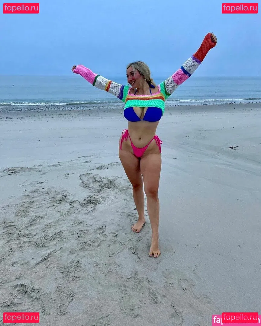 Angelina C Onlyfans Photo Gallery 