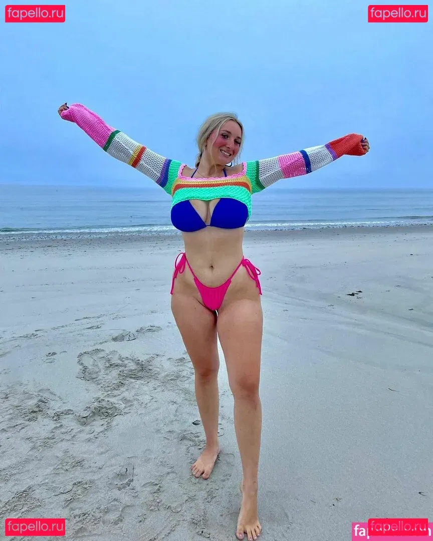 Angelina C Onlyfans Photo Gallery 