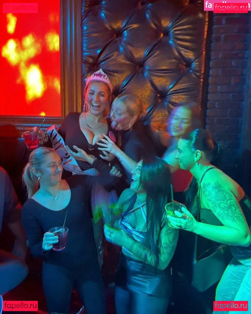 Angelina C Onlyfans Photo Gallery 