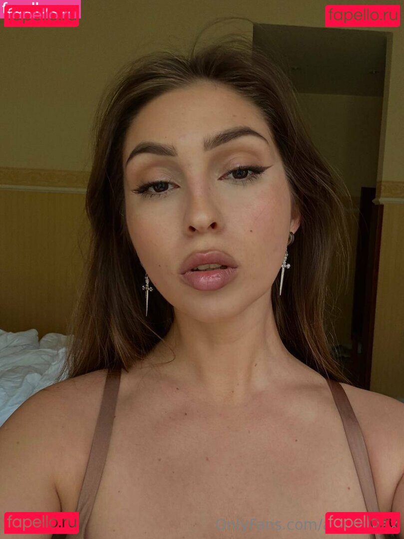 aisultanax / aisultanaxx Nude Onlyfans Photo 38
