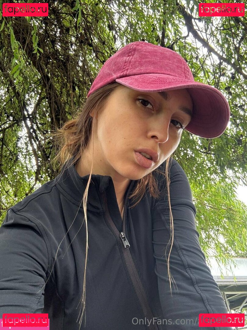 aisultanax / aisultanaxx Nude Onlyfans Photo 35