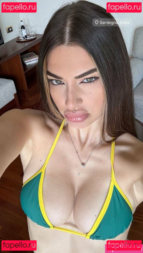 Roberryc / roberta carluccio Nude Onlyfans Photo 25