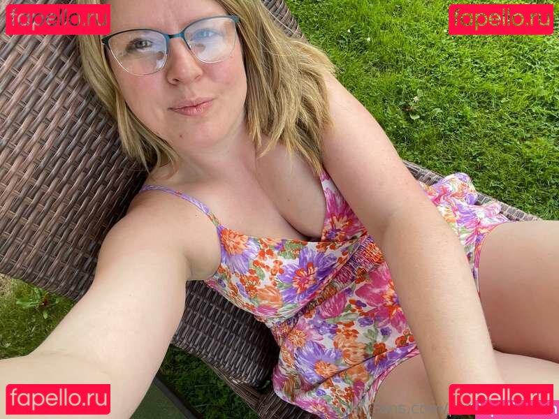 pixienurse01 / tightpixienurse Nude Onlyfans Photo 43