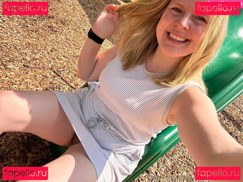 pixienurse01 / tightpixienurse Nude Onlyfans Photo 34