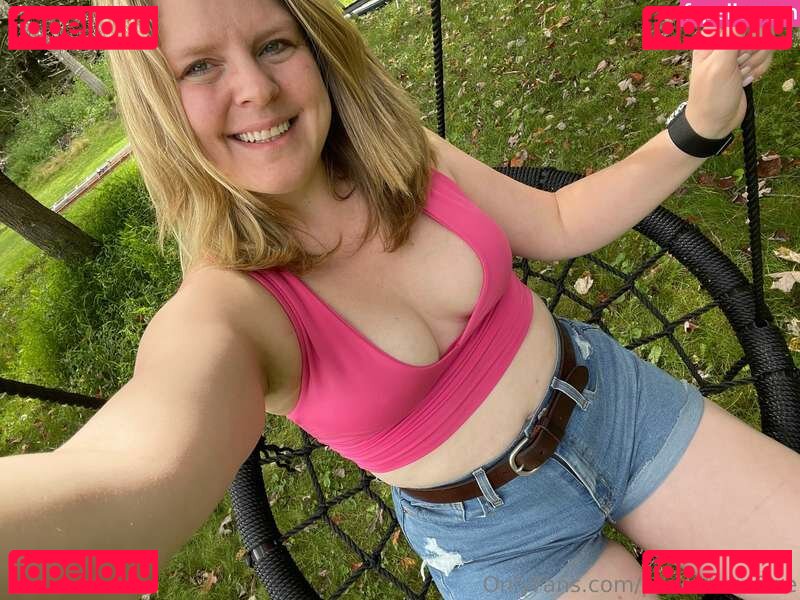 pixienurse01 / tightpixienurse Nude Onlyfans Photo 32