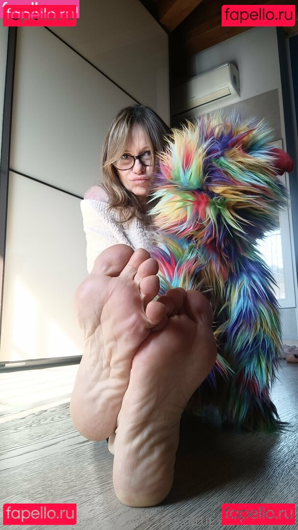 onlybluefeet Nude Onlyfans Photo 38