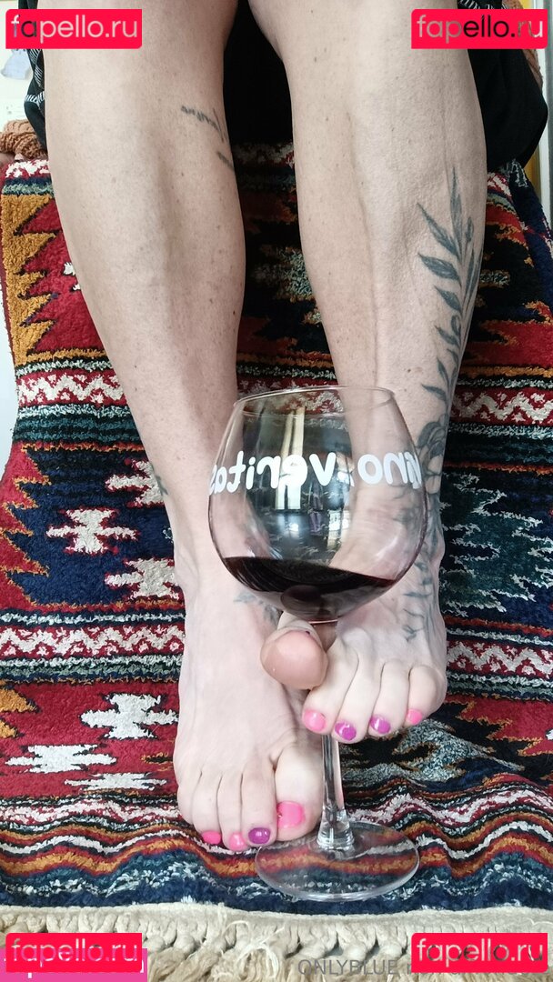 onlybluefeet Nude Onlyfans Photo 17