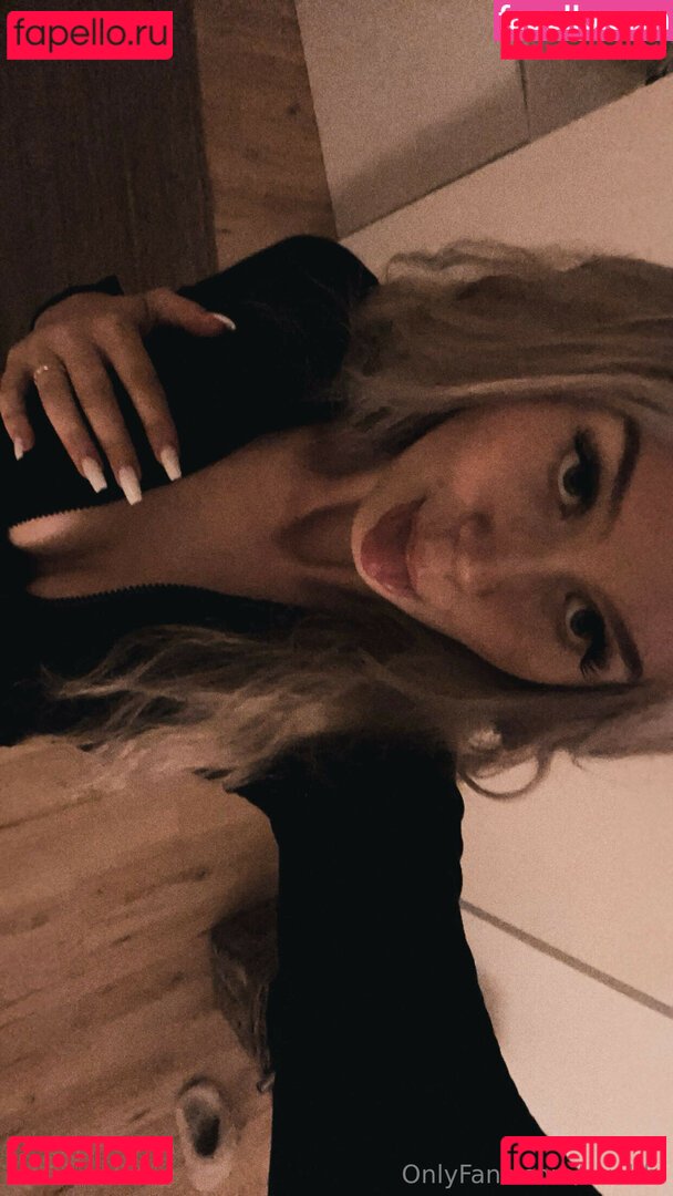 avabamby / avabbi / zzarabby Nude Onlyfans Photo 10