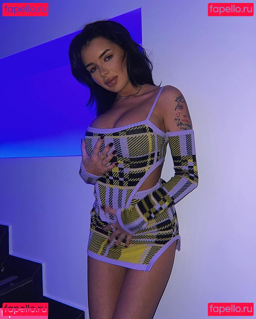 Raluca Ursescu / ralucaerr Nude Onlyfans Photo 3