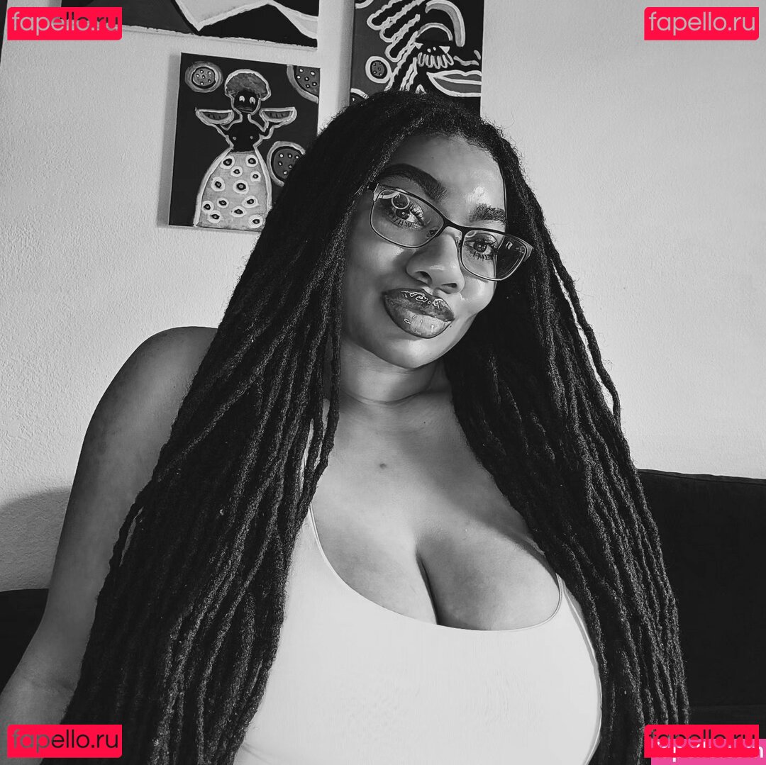 LockedHoneyPrincess / u129269199 Onlyfans Photo Gallery 