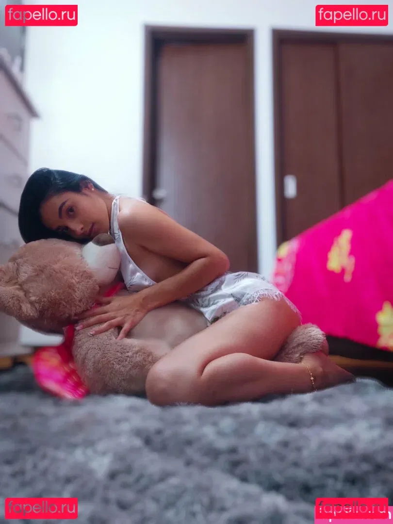 angieefeet Onlyfans Photo Gallery 