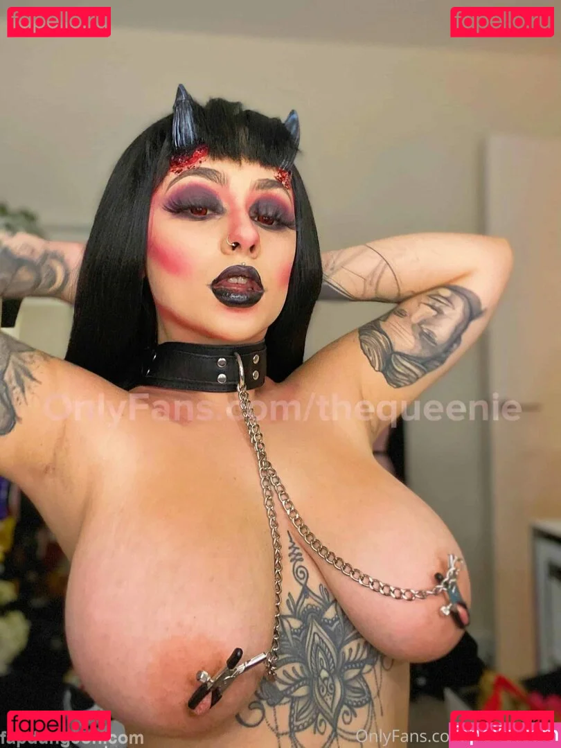 Thequeenie Onlyfans Photo Gallery 