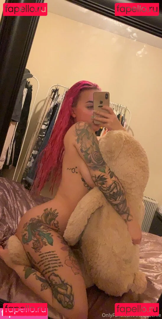 Thequeenie Onlyfans Photo Gallery 
