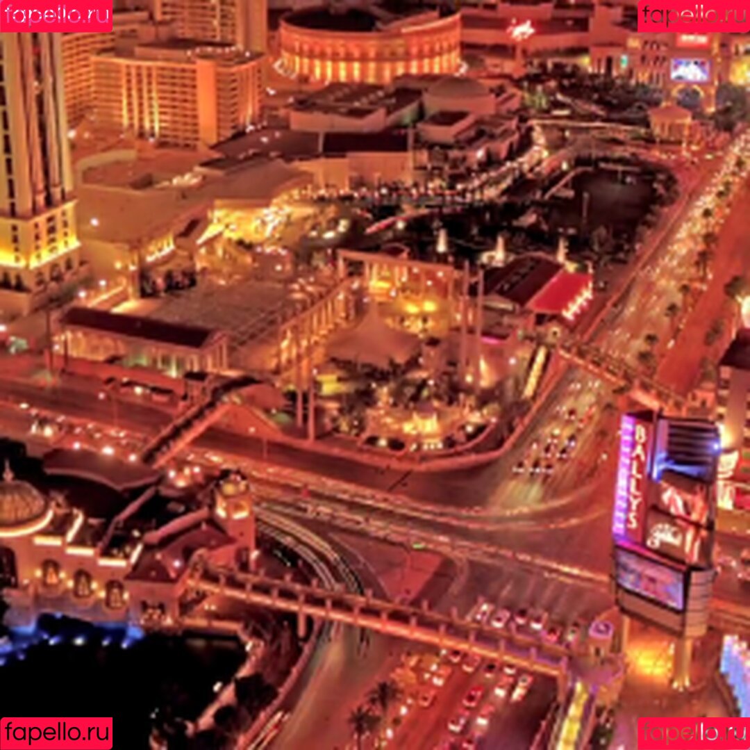 Richelle Ryan Onlyfans Photo Gallery 