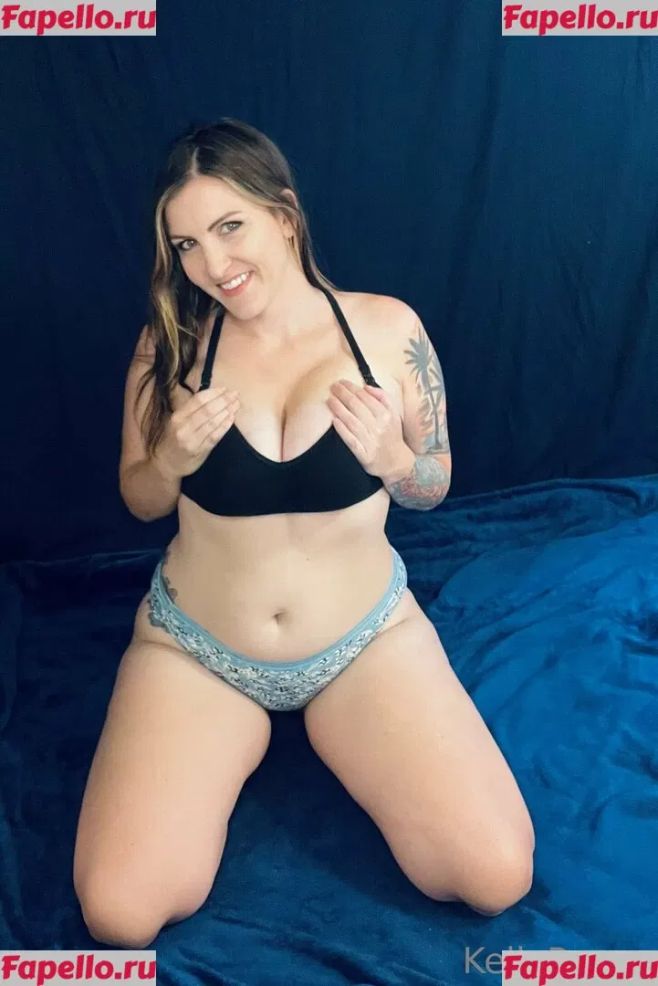 kellypayne Onlyfans Photo Gallery 