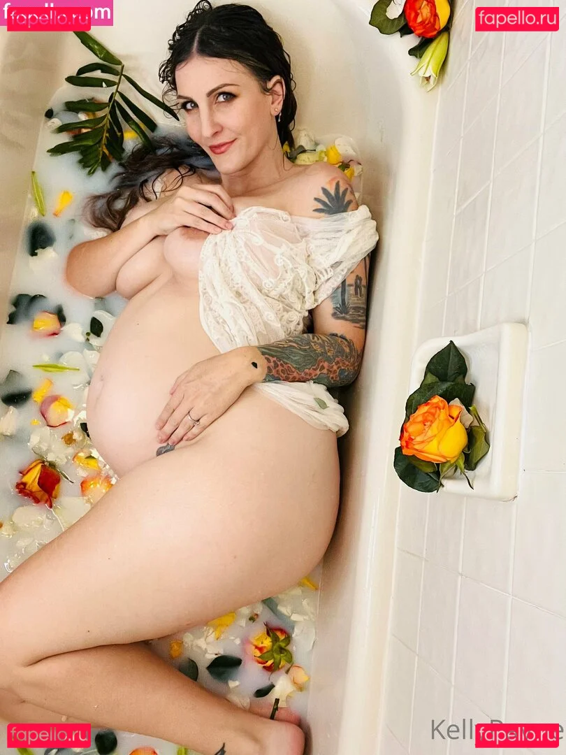 kellypayne Onlyfans Photo Gallery 