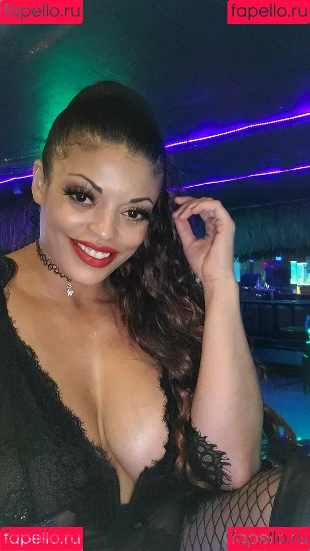 aligurlgypsy212 Onlyfans Photo Gallery 
