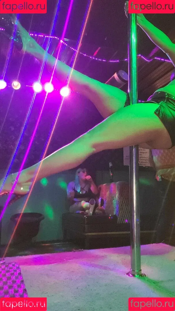 aligurlgypsy212 Onlyfans Photo Gallery 
