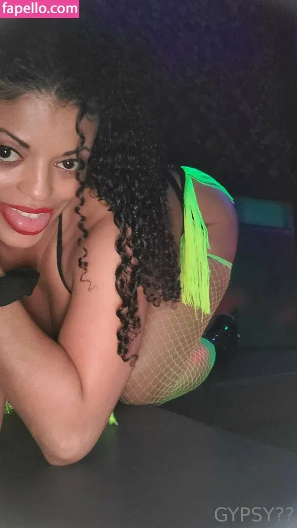 aligurlgypsy212 Onlyfans Photo Gallery 