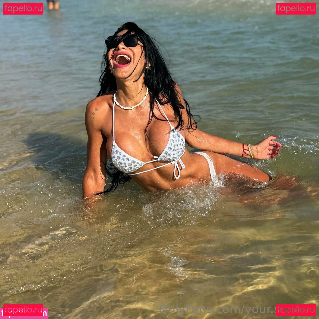 y0urs0fia / your.sofia.ts Onlyfans Photo Gallery 