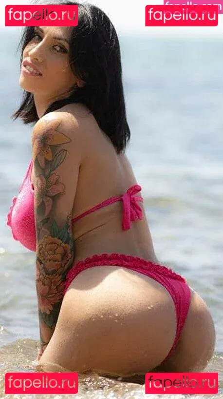 Giulia Diamond Onlyfans Photo Gallery 