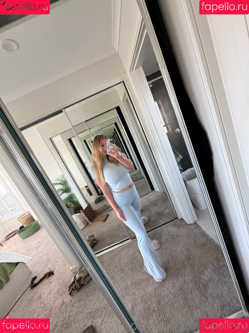 lucyadlernz Onlyfans Photo Gallery 