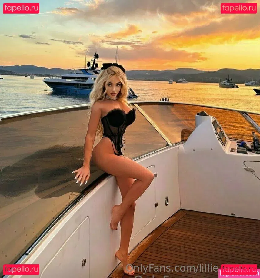 lillie_france Onlyfans Photo Gallery 