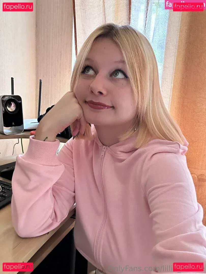 lillie_france Onlyfans Photo Gallery 