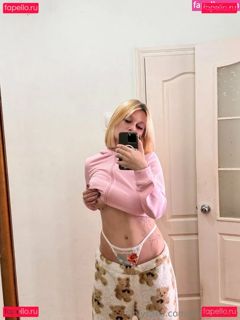 lillie_france Onlyfans Photo Gallery 