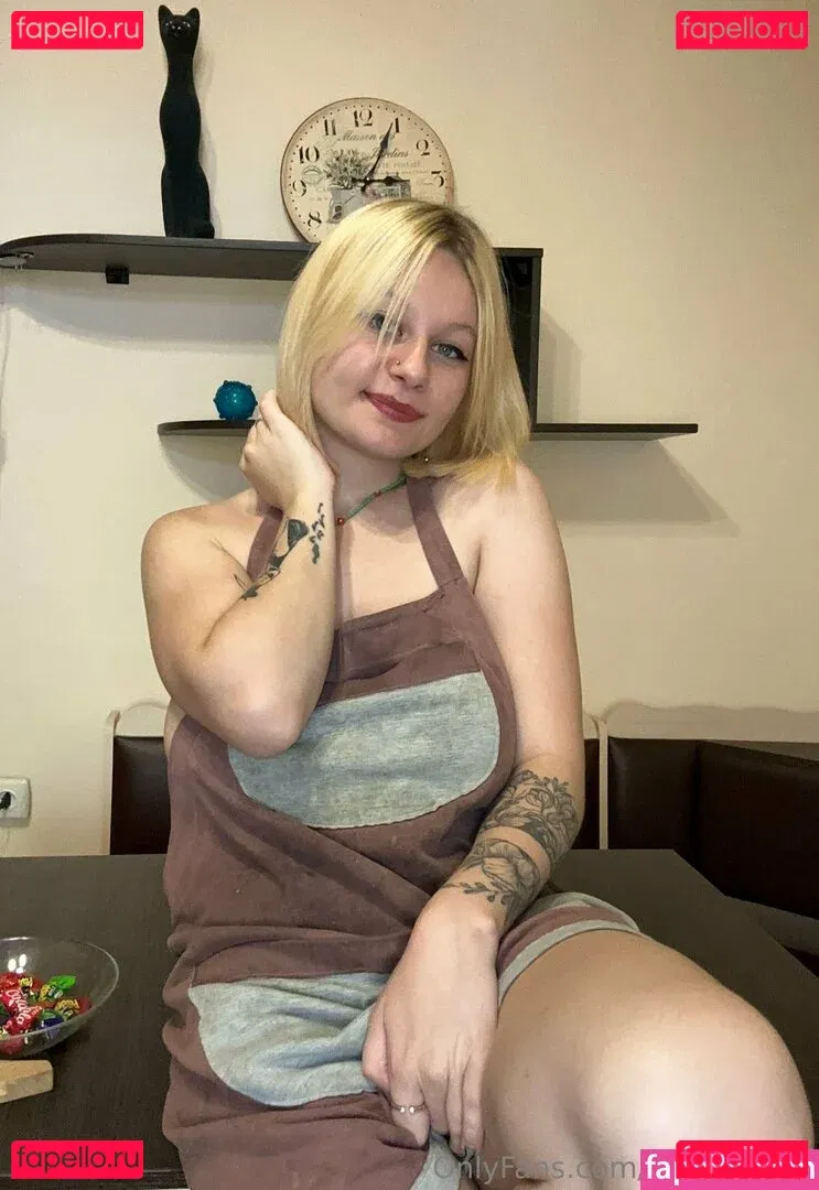 lillie_france Onlyfans Photo Gallery 