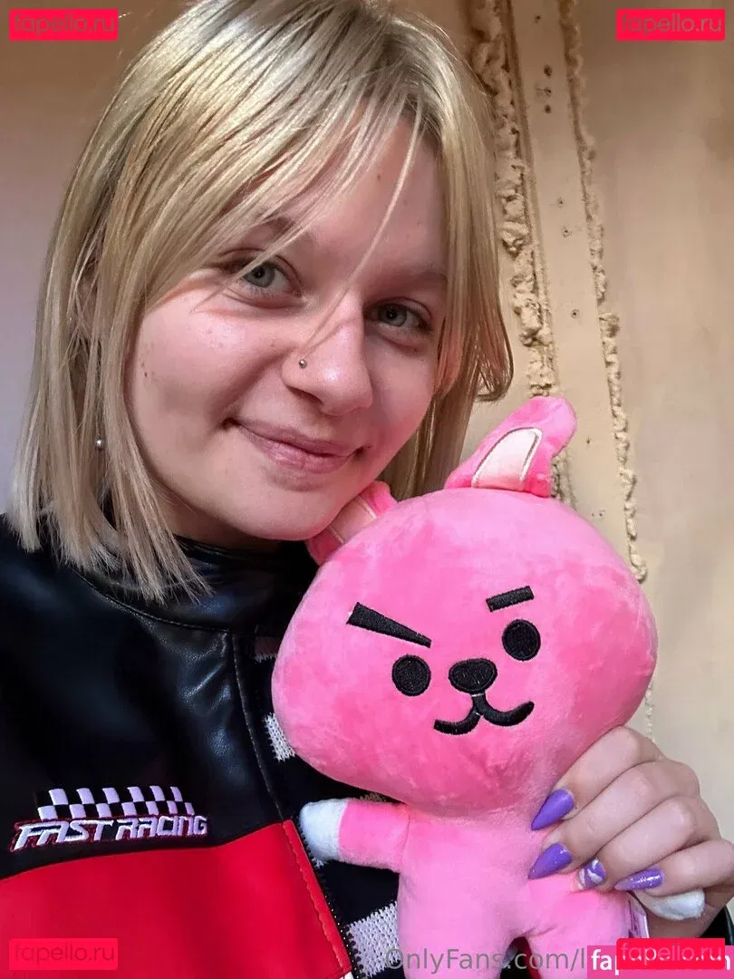 lillie_france Onlyfans Photo Gallery 