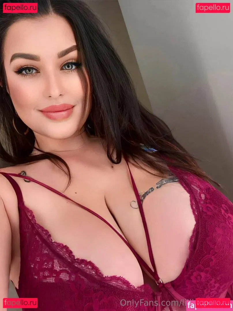 lillie_france Onlyfans Photo Gallery 