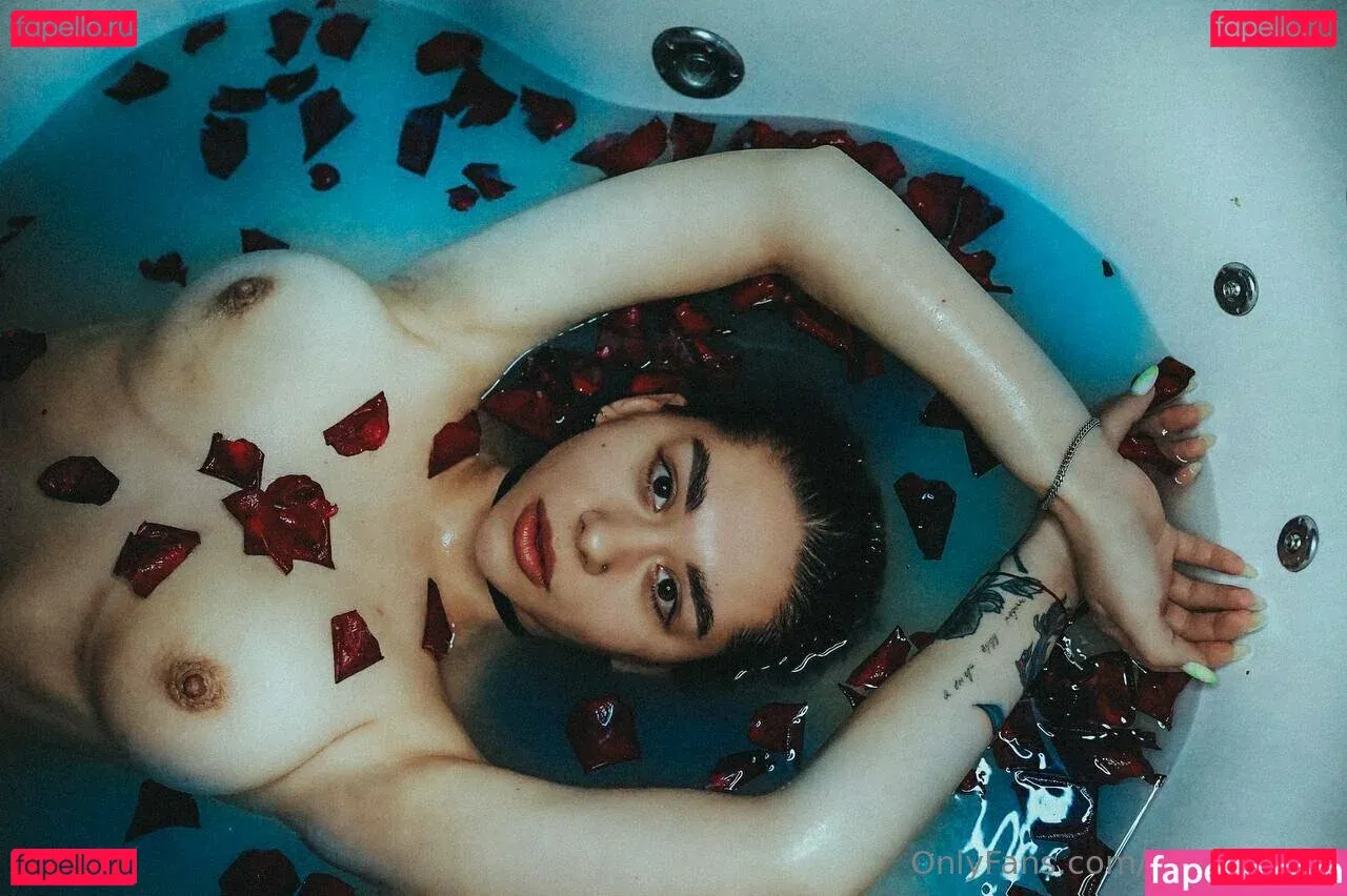 lillie_france Onlyfans Photo Gallery 