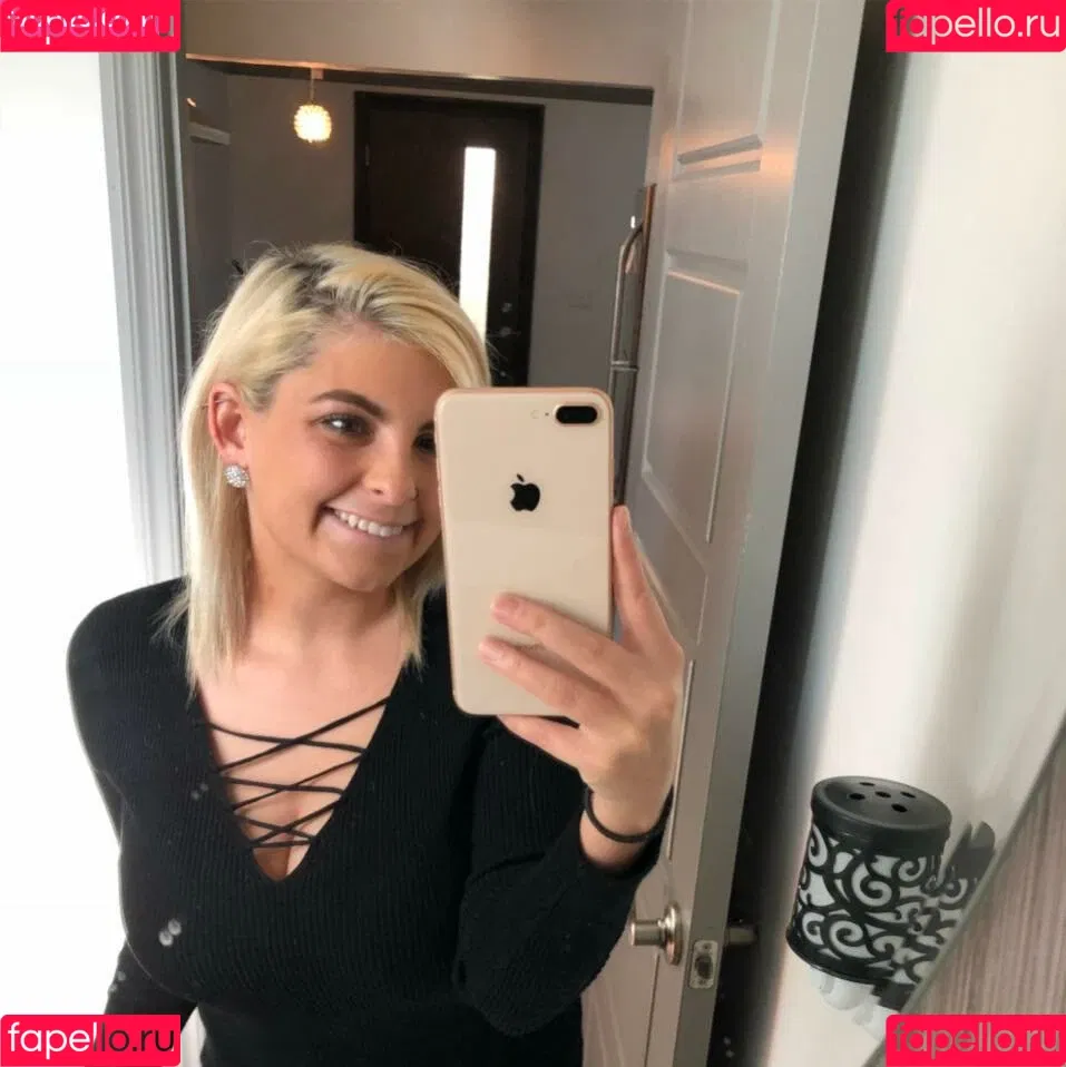 Kasey Madrazo Onlyfans Photo Gallery 