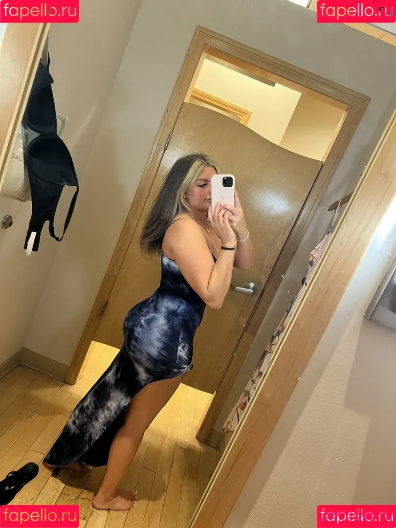 Kasey Madrazo Onlyfans Photo Gallery 