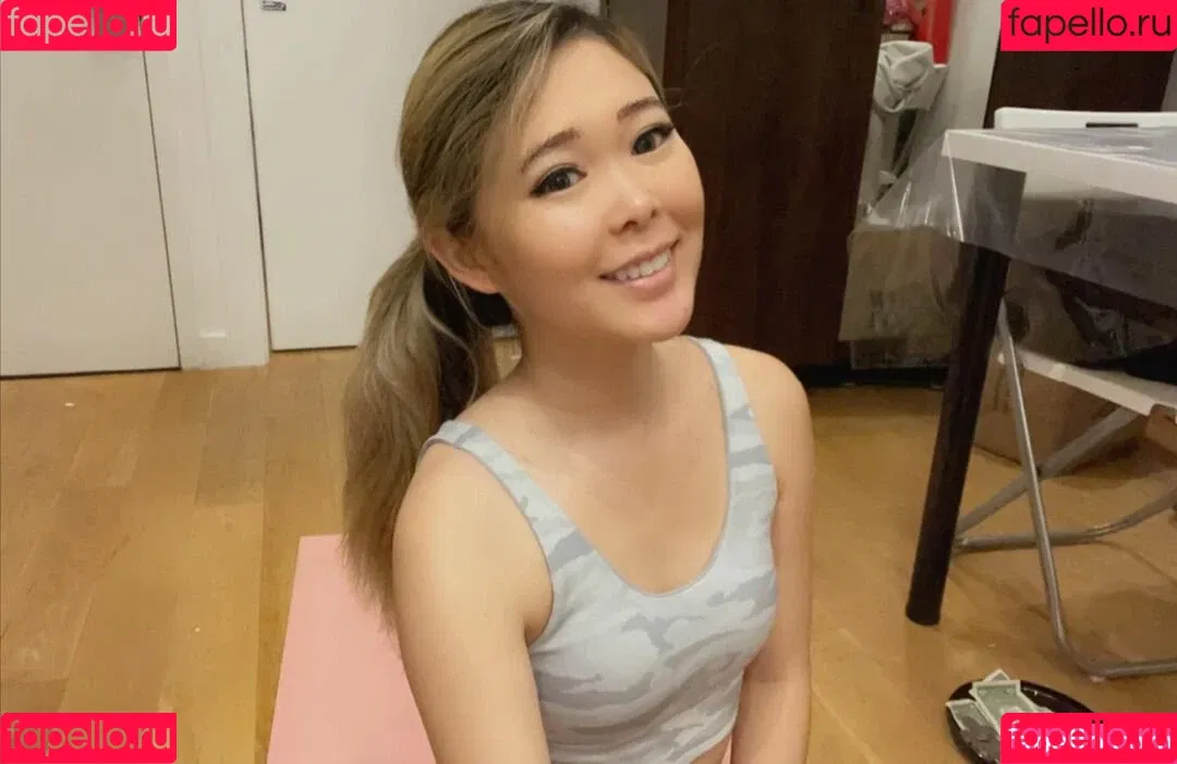 ExtraEmily Onlyfans Photo Gallery 
