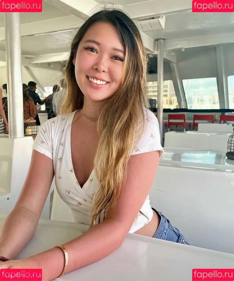 ExtraEmily Onlyfans Photo Gallery 