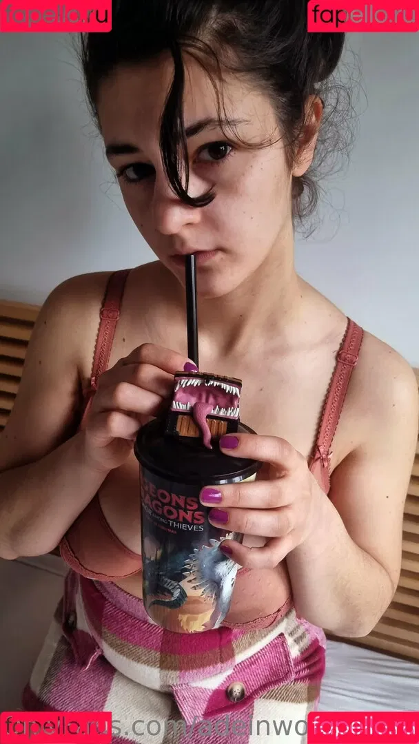 adeinwonderland Onlyfans Photo Gallery 