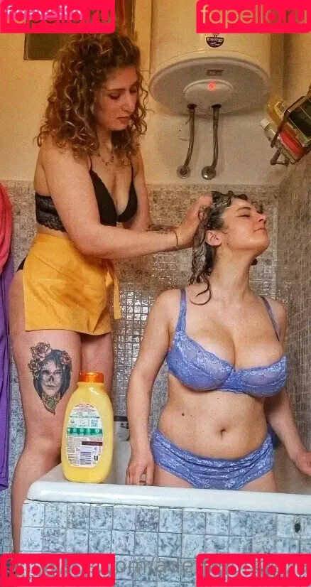 adeinwonderland Onlyfans Photo Gallery 