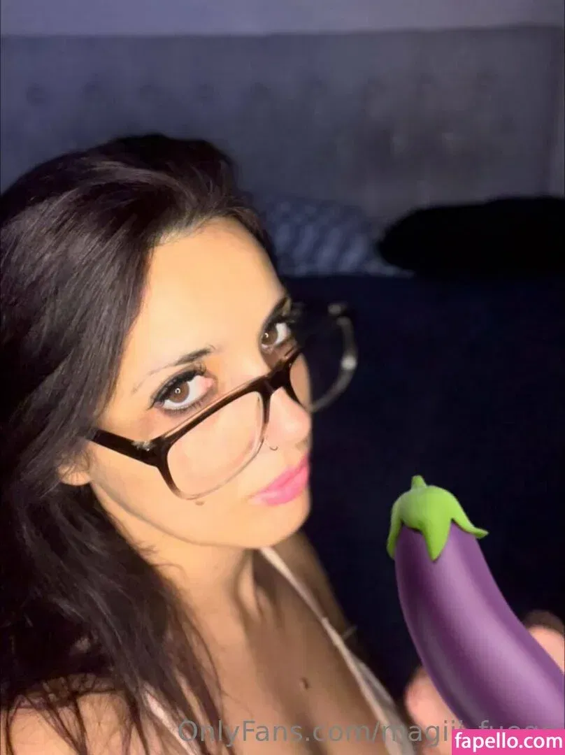 magiii_fuego Onlyfans Photo Gallery 