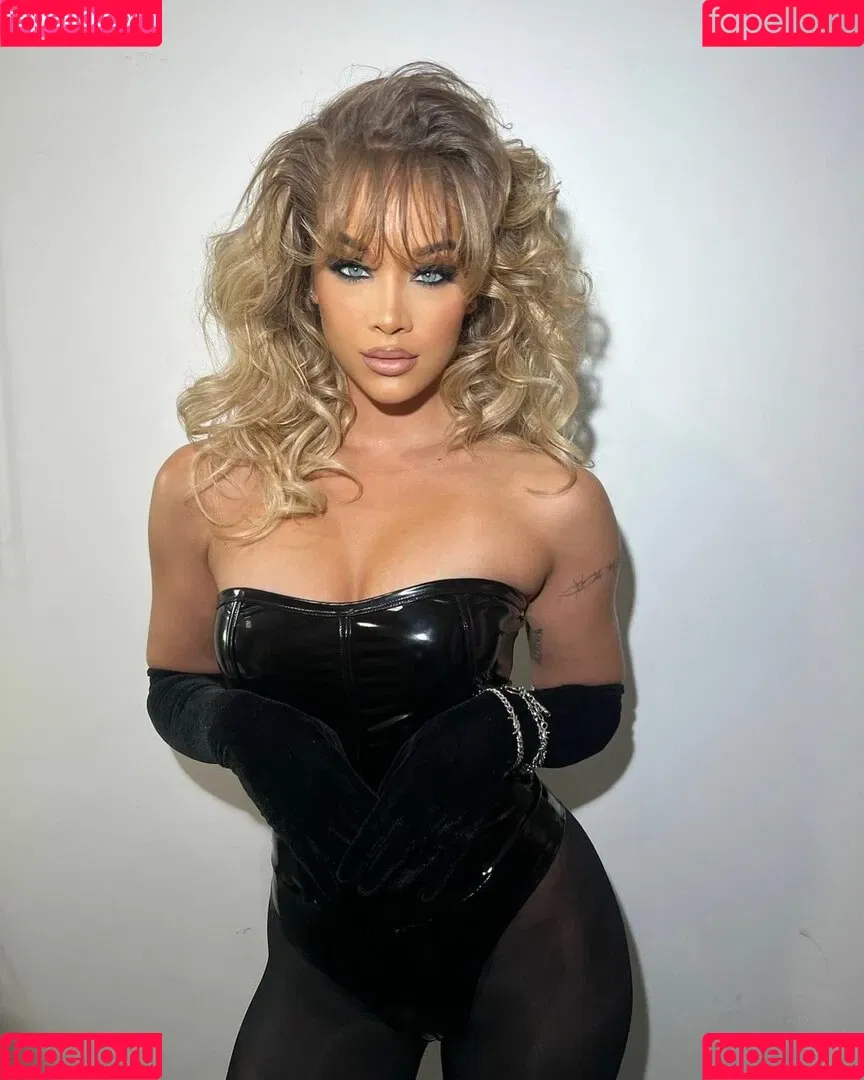 Jasmine Sanders Onlyfans Photo Gallery 